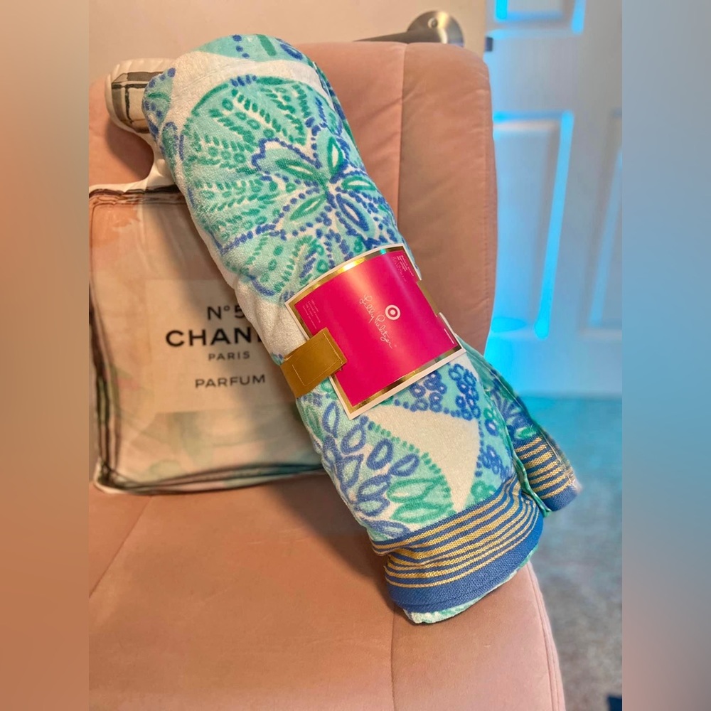 NWT Lilly Pulitzer for Target beach towel